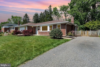 939 Starbit Rd, Towson, MD 21286