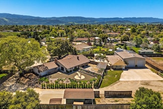 1483 Country Way, Santa Ynez, CA 93460