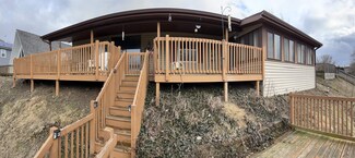 11407 N Goldilocks Ln, Cromwell, IN 46732