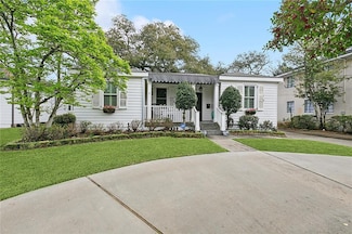 107 Stella St, Metairie, LA 70005