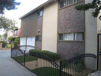 1547 W 19th St, Long Beach, CA 90810