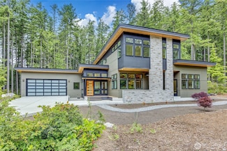 6050 Chorus Frog St NE, Bainbridge Island, WA 98110