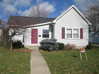 413 E Elm St, Winchester, IN 47394