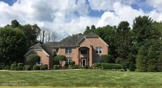 381 Larchmont Way, Mountain Top, PA 18707