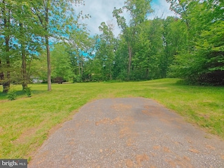 152 Icedale Rd, Honey Brook, PA 19344