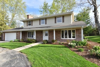 18380 W College Ave, New Berlin, WI 53146