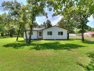10224 NE 12th St, Oklahoma City, OK 73130