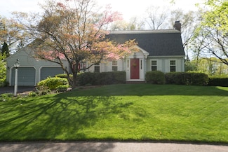 96 Candlewood Ln, Southington, CT 06489