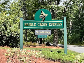 16 Quarter Horse Ln Unit 59AA, Fitchburg, MA 01420