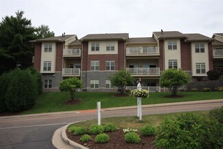 670 E Lake Ave Unit 103, Wisconsin Dells, WI 53965