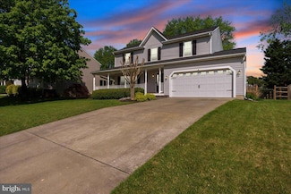 15 Walnut Pond Ct, Middletown, MD 21769