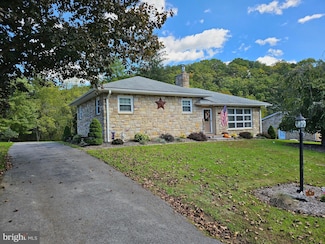 12909 Growdenvale Dr NE, Cumberland, MD 21502