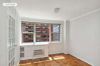 233 E 70th St Unit 8-T, New York, NY 10021
