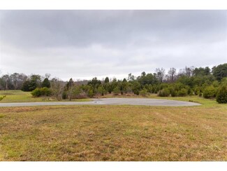 0 Lot 301 Cedar Creek Dr, Henryville, IN 47126