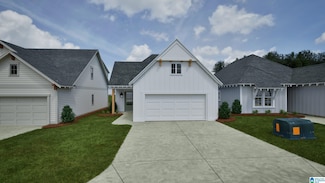 154 Shiloh Creek Dr, Calera, AL 35040