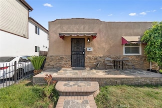 826 E 83rd St, Los Angeles, CA 90001