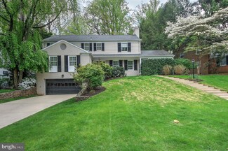 8209 Kerry Rd, Chevy Chase, MD 20815