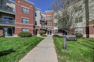 5196 Sassafras Dr Unit 207, Fitchburg, WI 53711