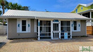 403 13th St, Tybee Island, GA 31328
