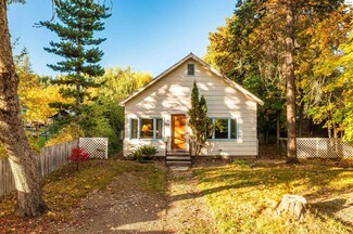 306 Washington St, Dover, ID 83825