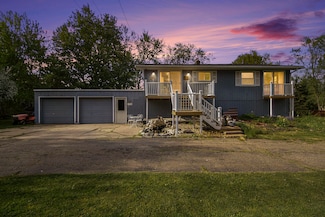 111 E Division St, Casnovia, MI 49318