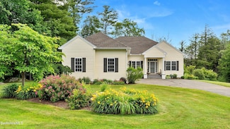 210 Pine Cone Ln, Hinsdale, MA 01235
