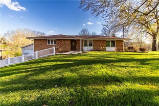 3900 E Hills Dr, Saint Joseph, MO 64503