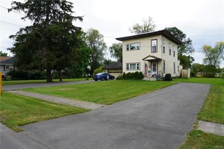 111 Clark St, Canastota, NY 13032