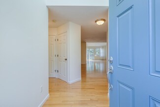 10 Old Apple Tree Trail, Plymouth, MA 02360