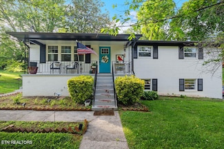 4325 San Juan Ln, Knoxville, TN 37914