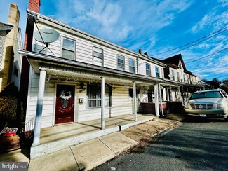 1653 Tioga St, Marshallton, PA 17866