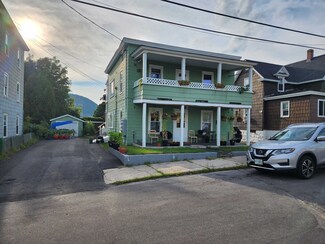 627 Rockingham St, Berlin, NH 03570