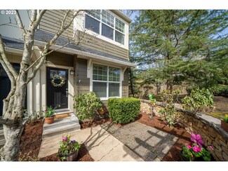 12101 SE High Creek Rd, Happy Valley, OR 97086