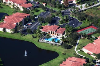 251 SW Palm Dr Unit 305, Port Saint Lucie, FL 34986