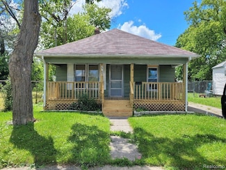 2709 Swayze St, Flint, MI 48503