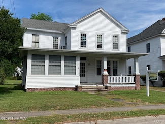 709 N Road St, Elizabeth City, NC 27909