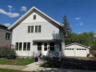 110 8th St, Cloquet, MN 55720