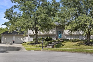 3400 Sanmaur Ct, Lexington, KY 40502