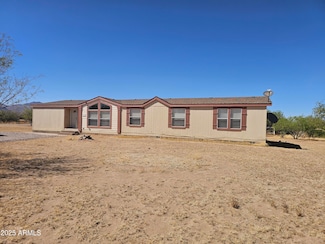 337 W Oak St, Huachuca City, AZ 85616