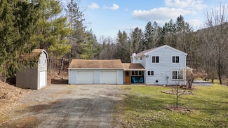 49 Canfield Rd, Binghamton, NY 13904