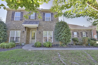 136 Windmill Point Cir, Hendersonville, TN 37075