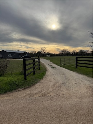 4397 Puckett Ranch Rd, Franklin, TX 77856