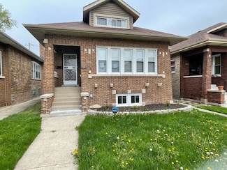 8035 S Oglesby Ave, Chicago, IL 60617