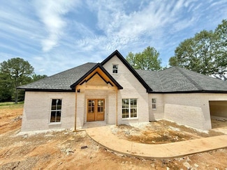 2644 Countrywood Rd, Tupelo, MS 38826