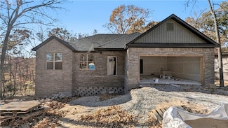 26 Cromer Dr, Bella Vista, AR 72715