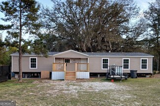 539 Henri St, Folkston, GA 31537