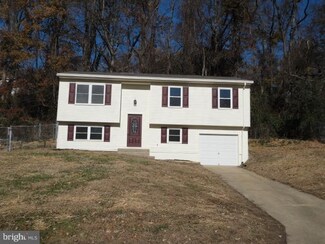 9824 Meadowview Dr, Newburg, MD 20664