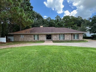 1429 Regency Oaks Dr E, Mobile, AL 36609