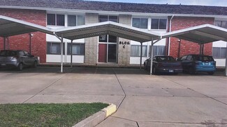 1201 W River Blvd #C 216, Wichita, KS 67203