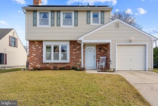24 Robert Ct, Swedesboro, NJ 08085